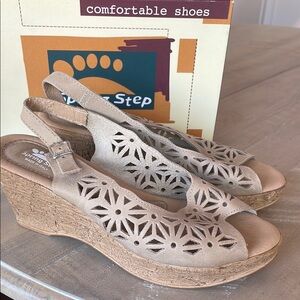 Spring Step Women's Tan Wedge Sandals